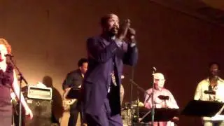 Louis Price of the Drifters performs 