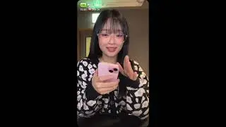Hanni Phoning Live Video Call 29/01/24 (Horizontal)