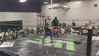 Aaron Andrews V.S. Christian Irons VwE 10