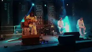 Ministri unplugged live @ Musica da Bere 2021 - Federico Dragogna intro Comunque