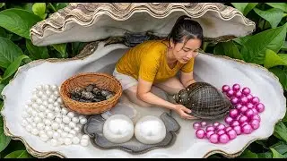 Underwater Ballet The Art of Freshwater Clam Foraging & Pearl Harvesting