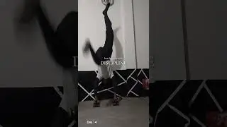 📍 Hand stand #fitness #edit #growth #motivation #handstandworkout #strenth #fitness #reaction