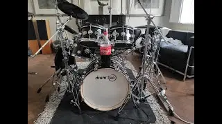 Drum-Tec Jam...electric drum kit....Good sound from a child's size kit !
