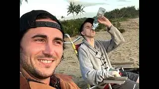 Roman, Travis and Nick do Hawaii