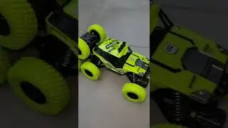 RC Monster car - 8 wheels