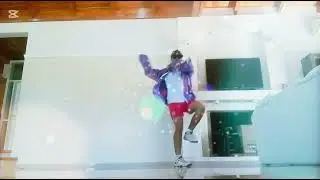 TROLLS 3 : I WANT YOU BACK. STALINE ALIVE. GAST&Oacute;N JACKSON BAILAR&Iacute;N 