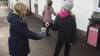 Crisp Packet On The Loose - Cairneyhill PS (2019)