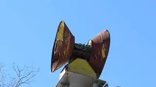 Federal 550-DHTT Siren Bouncing in the wind - Yonkers NY