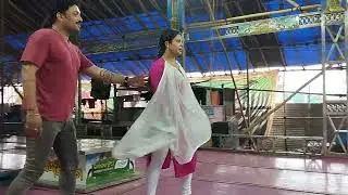 chala chanchala hei chalichi akhada ghara.... jatra maharati kalinga ganantya.....