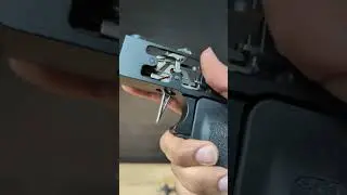 TRIGGER BATTLE! Flat vs. Curved: Which One Do You Prefer? #triggered #ar #shorts