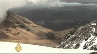 Bolivia's glaciers offer climate change clues