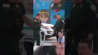 Зажигание фейерверков перед полицией 😳