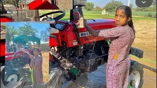 Ghode Ki Safai Kar Rahi hu 🤩🚜