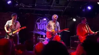 Robyn Hitchcock Davey Lane Mick Thomas live The Tote
