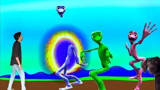 Funny different color head matching puzzle game with Dr Strange and Dometo cosita green alien dance