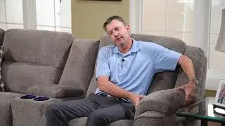Triple Reclining Sectional (162)
