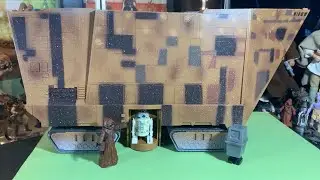 Disney Parks Exclusive Star Wars Sandcrawler Action Vehicle w/ Jawa & GONK Droid w/ Lights & Sounds