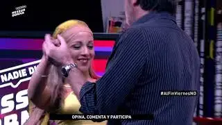 Alba Quezada baila merengue con Pollo Valdivia
