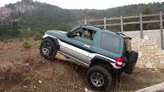 Mitsubishi Pajero Pinin 33