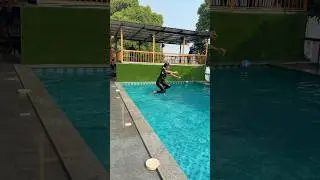 🤣👩🏻&zwj;🦯&zwj;➡️enne kond ithre pattu #trending #viral #siblings #goals #funny #troll #sister #bonding