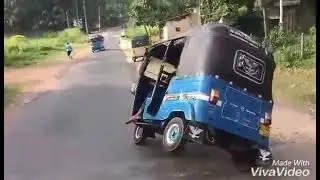 The Craziest Autorikshaw Stunt on Public Road | Most Dangerous Stunt Perform by the Insane Driver |