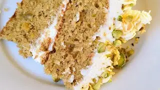 Simple Pistachio & Almond Cake Recipe! #cakerecipe#pistachiocake #almondcake