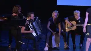 10. Kulturni dan SVS: Vrtec Čebelica Šentjernej, PEVSKO GLASBENA SKUPINA ČEBELICE