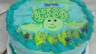 Frosting & decorating a sea turtle themed birthday cake