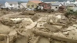 Japan: landslides hit Hiroshima killing scores of people