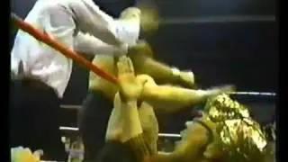 Superstar Billy Graham vs. Gary Diamond  (WWF 1983)