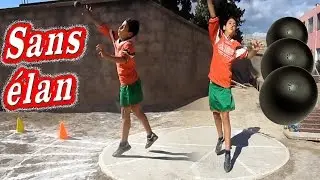 Lancer de poids sans &eacute;lan. Zinou 11ans