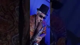 I WISH IT WOULD RAIN NOW - Phil Collins - Alto Sax.