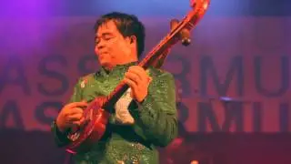 THE PARADISE BANGKOK MOLAM INTERNATIONAL BAND LIVE AT WASSERMUSIK FESTIVAL, [HKW] BERLIN 2013