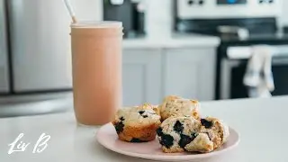 WEEKEND Morning Routine (+ vegan yogurt muffin recipe)
