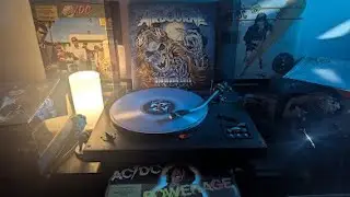 Airbourne - Loaded Gun + my Dynamite will Blow you Sky High, Limited Edition Blue Transparent Vinyl 