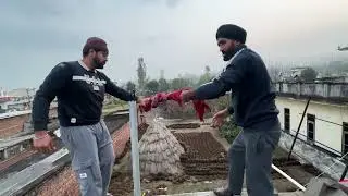 ਸਾਰੇ ਘਰ ਦੇ ਹੀ ਲਾਗੇ ਛੱਤ ਦਾ ਪਾਣੀ ਕੱਢਣ ਅੱਜ ਦਾ ਤੀਜਾ ਲਾਈਵ
