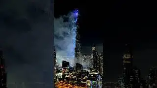 #burjkhalifafireworks #dubai #fireworks #fireworksshow