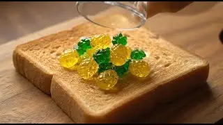 10 Minutes of AI ASMR Spreasing items on toast