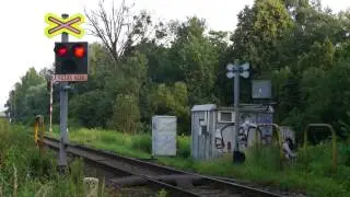 Železniční přejezd Lískovec u Frýdku, AŽD 71, stezka pro pěší.