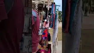 A QUICK GLANCE IN COZUMEL CENTR&Oacute; ONE EARLY MORNING.