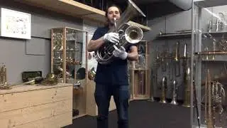 Euphonium mit zwei Schallstücken