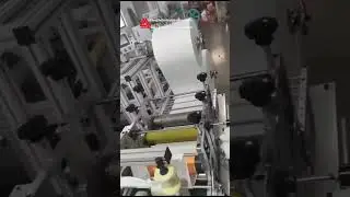 Disposable non-woven gloves making machine
