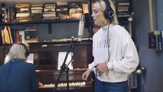 Em Rossi - Got This Feeling (Acoustic)