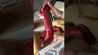 Red Hot Cowgirl Boots Style & Unboxing #idyllwindboots #idyllwind