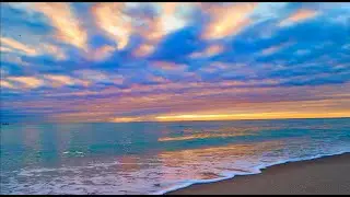 Otherworldly Sunrise: 8 Hours of Golden Blue Ocean Waves & Calming Skies in 4K