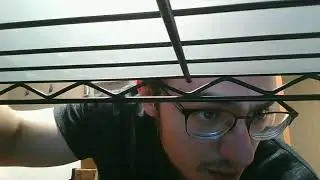 computer live stream test while i try to download comics and manga