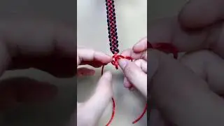 Learn how to knit a simple bracelet that anyone can do #diy #bracelet #crafting