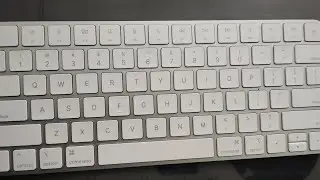 Apple Magic Keyboard Unboxing: India Gets It First! (Premium Mac Accessory)