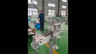 POM chain conveyor for cosmetics packaging line  #beltconveyor #manufacturing #maxsenconveyor