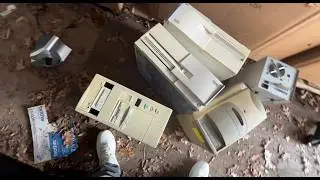 Нашла настоящую сокровищницу винтажных ПК&hellip; Компьютеры IBM Pentium и настольные компьютеры под упр...
